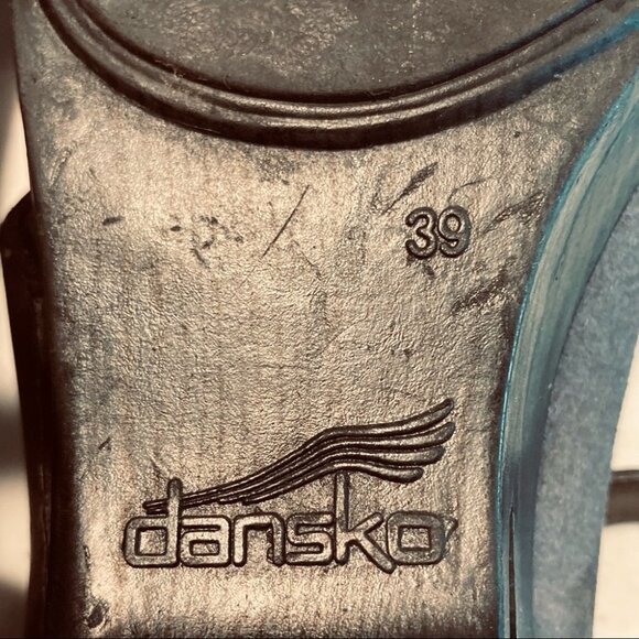 DANSKO  Sz 39 Sandals Diagonal Straps with Chunky Funky 2” Heels - Picture 8 of 11